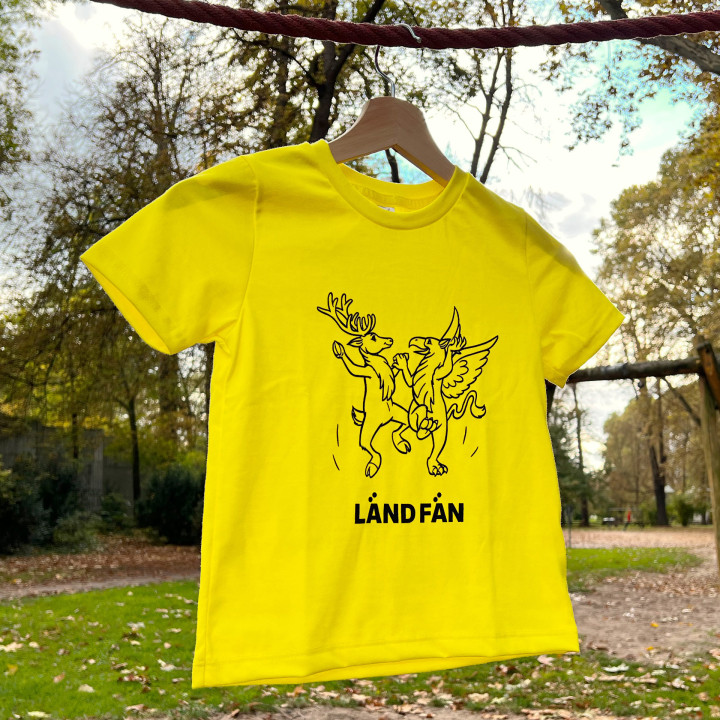 THE LÄND Shirt Mini | Now in THE LÄND FÄNSHOP