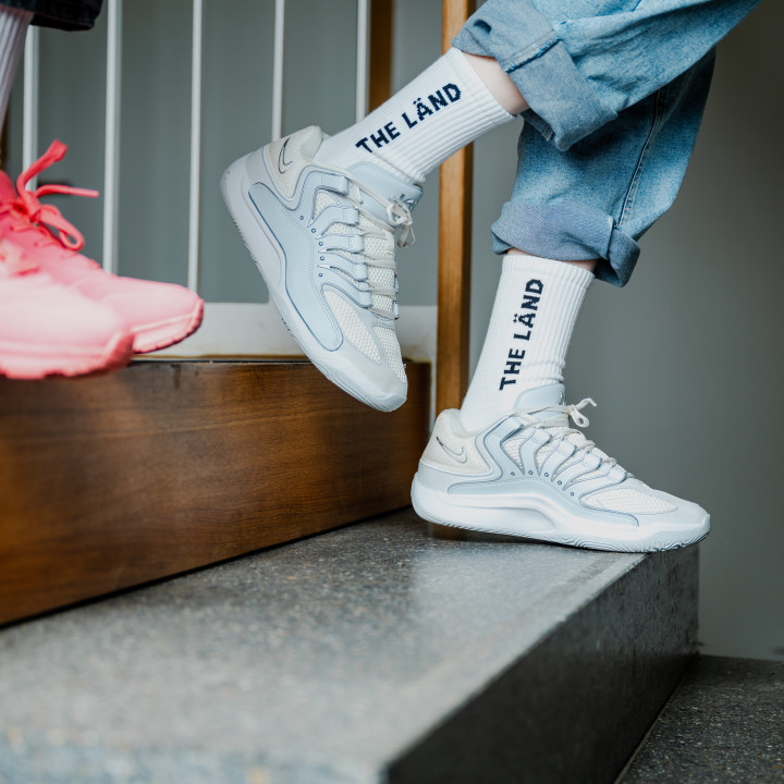 THE LÄND Tennis Socks | Now in THE LÄND FÄNSHOP